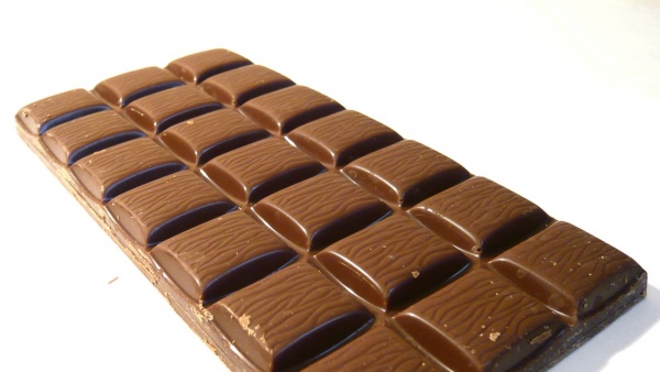 Шоколад в диетите – за и против